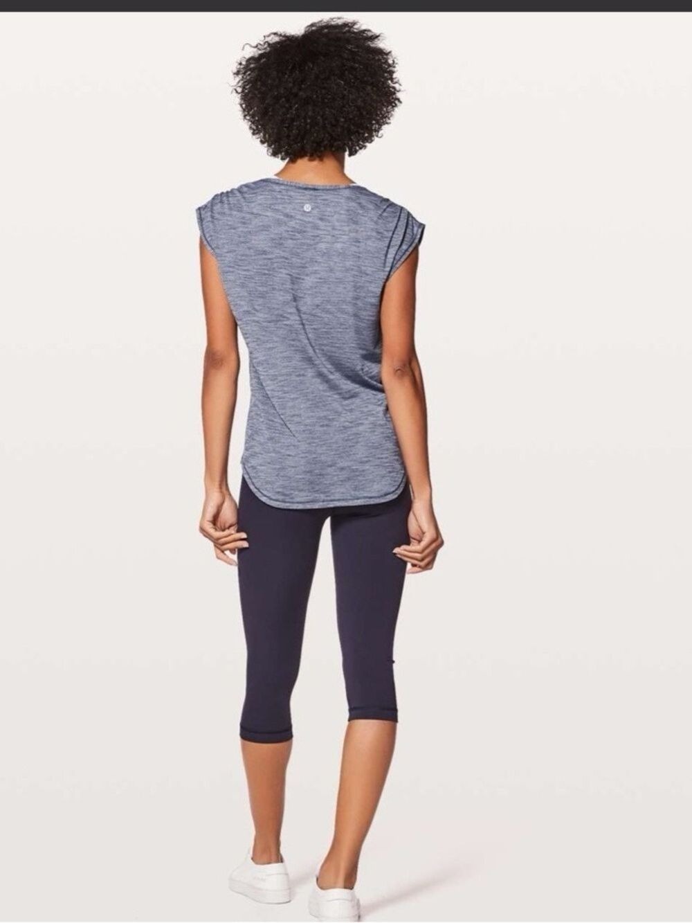 Lululemon Sweat Times blue Heathered tank top size 8, light and breathy